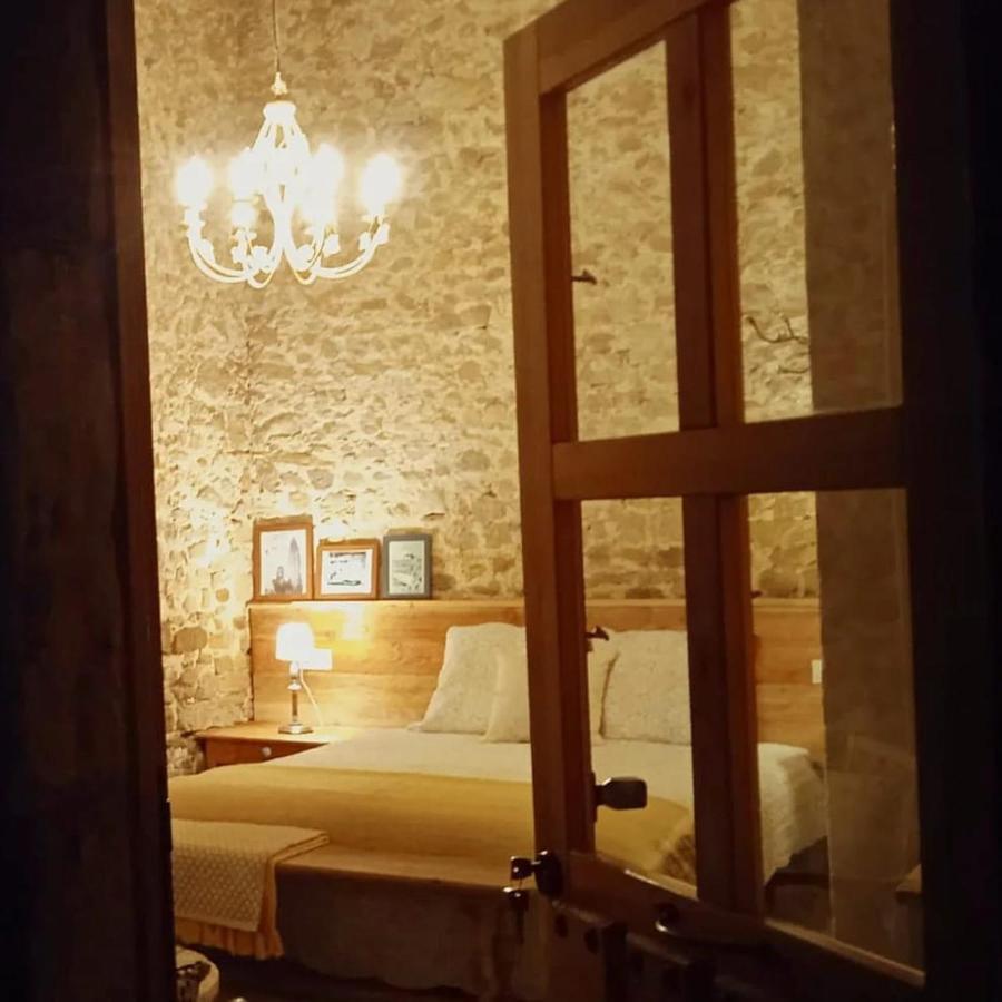 L'Espigol "Antiga Era" Guest House Sant Jordi Desvalls ภายนอก รูปภาพ