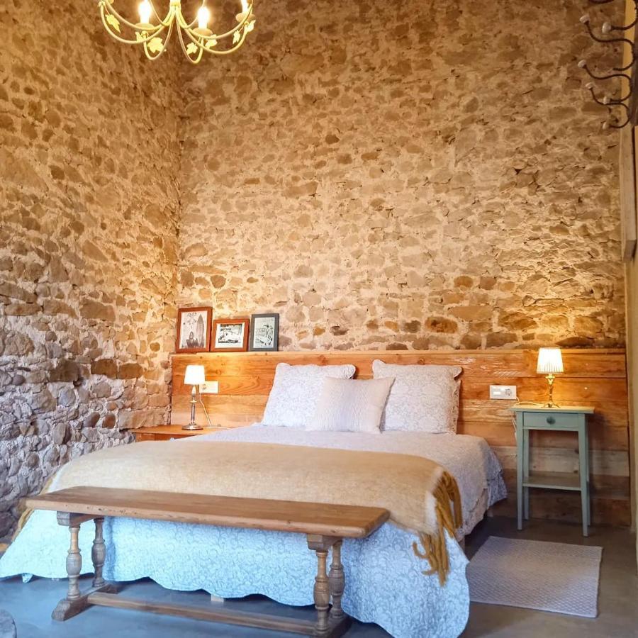 L'Espigol "Antiga Era" Guest House Sant Jordi Desvalls ภายนอก รูปภาพ